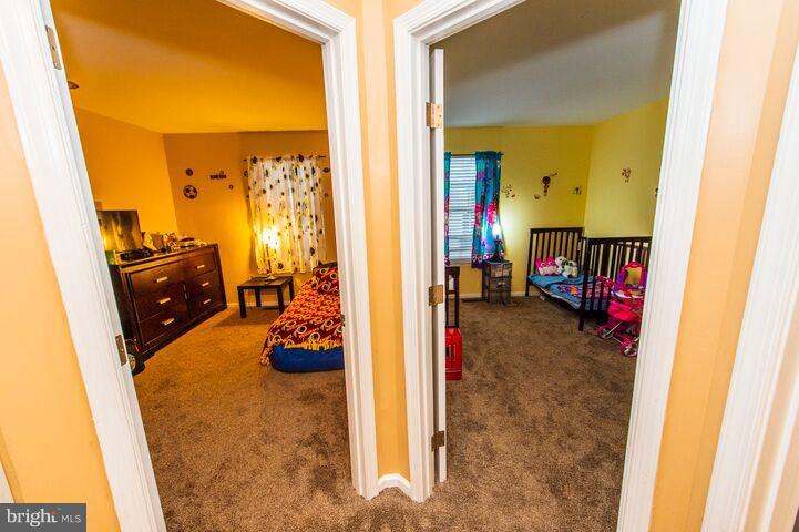 VILLAGES OF SALEM STATION - Residential