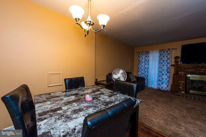 VILLAGES OF SALEM STATION - Residential