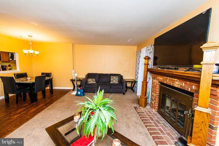 VILLAGES OF SALEM STATION - Residential