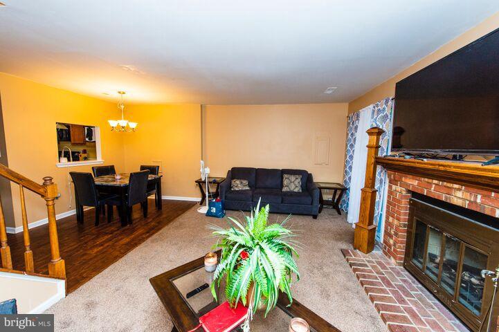 VILLAGES OF SALEM STATION - Residential