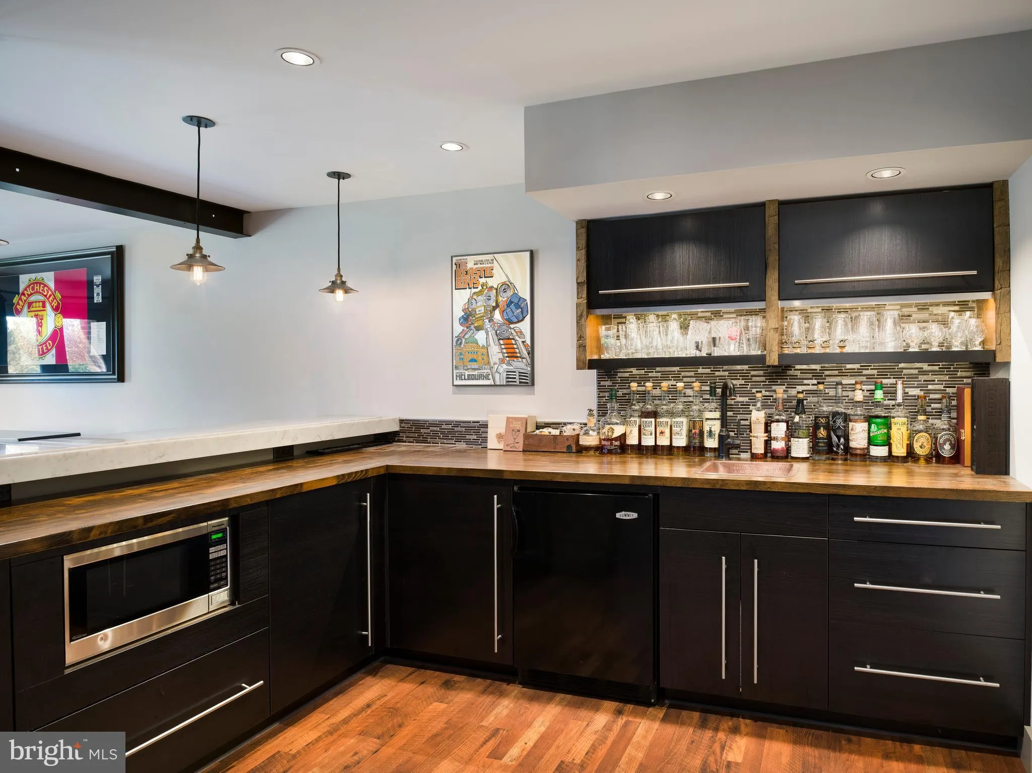 Newtown Square, Pennsylvania 19073, United States, 5 Bedrooms Bedrooms, ,4 BathroomsBathrooms,Residential,Coming Soon,220428