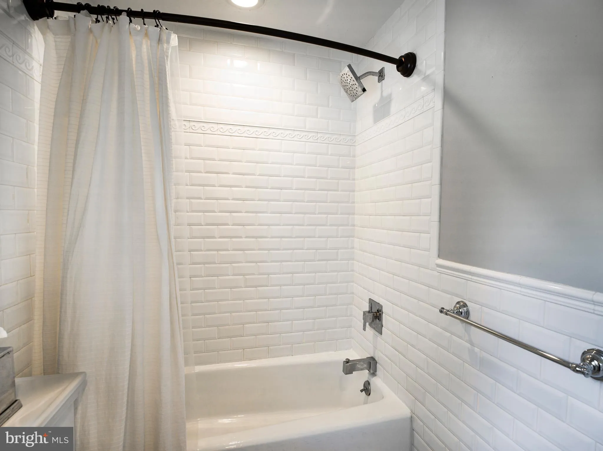 Newtown Square, Pennsylvania 19073, United States, 5 Bedrooms Bedrooms, ,4 BathroomsBathrooms,Residential,Coming Soon,220428