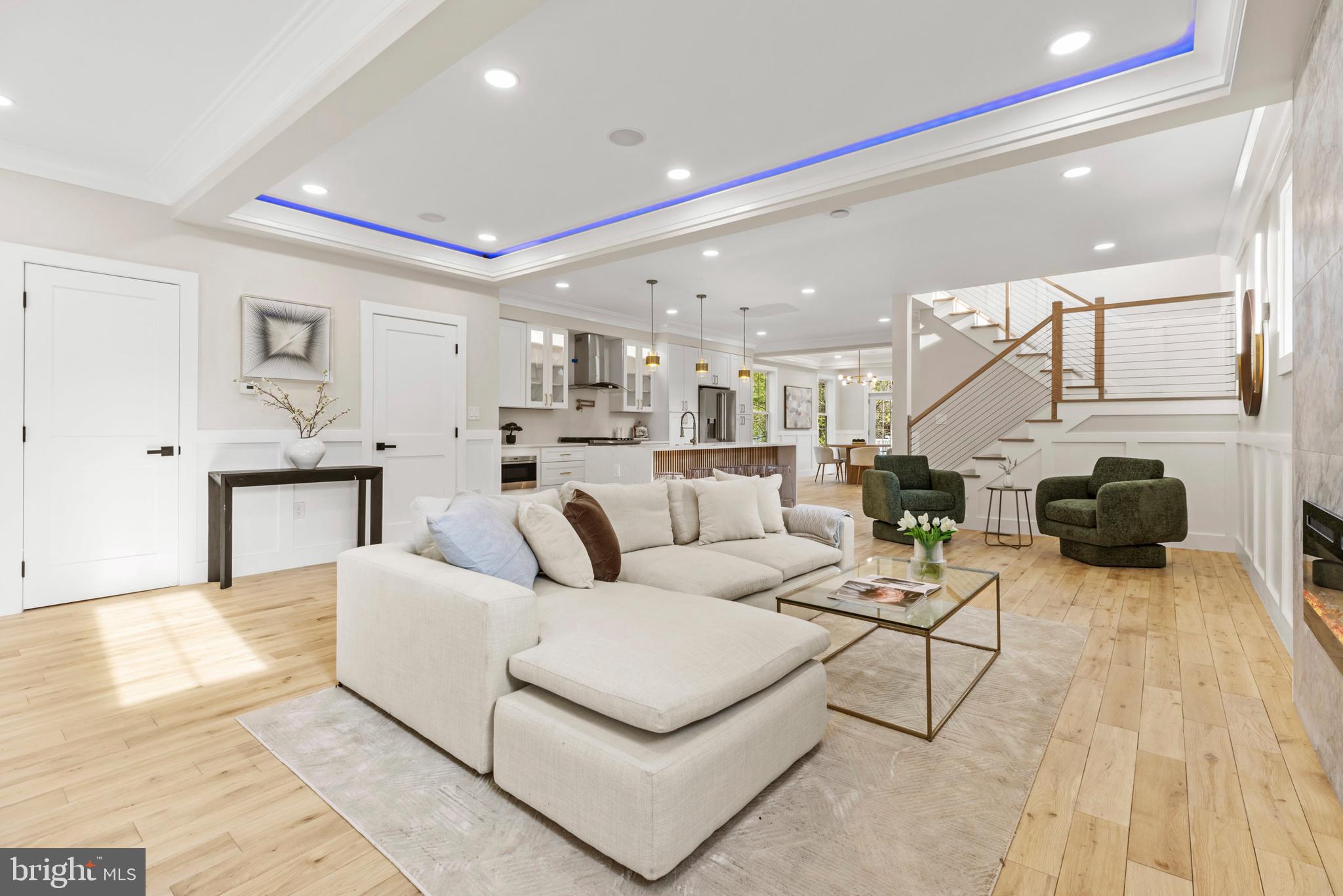 SILVER SPRING - Residential