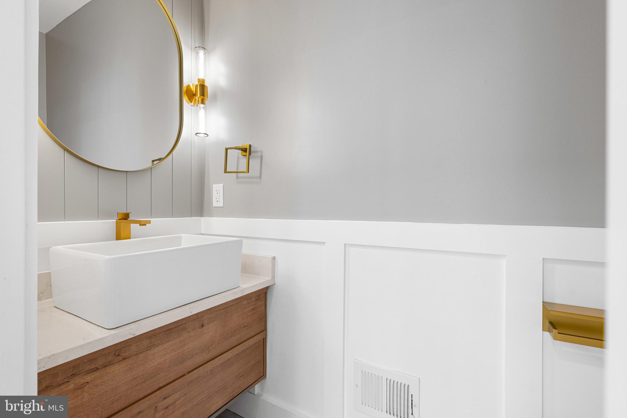 SILVER SPRING - Residential