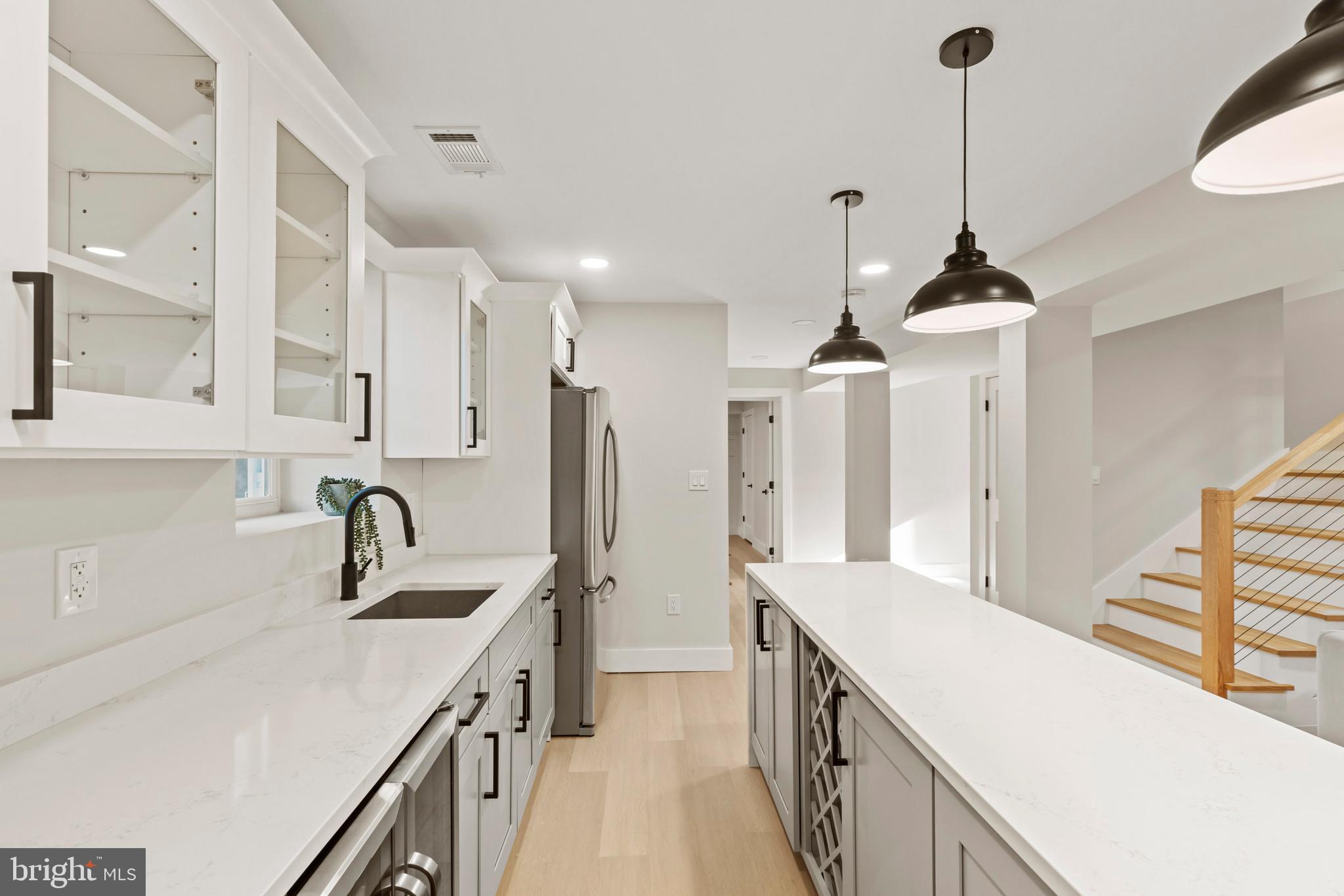 SILVER SPRING - Residential