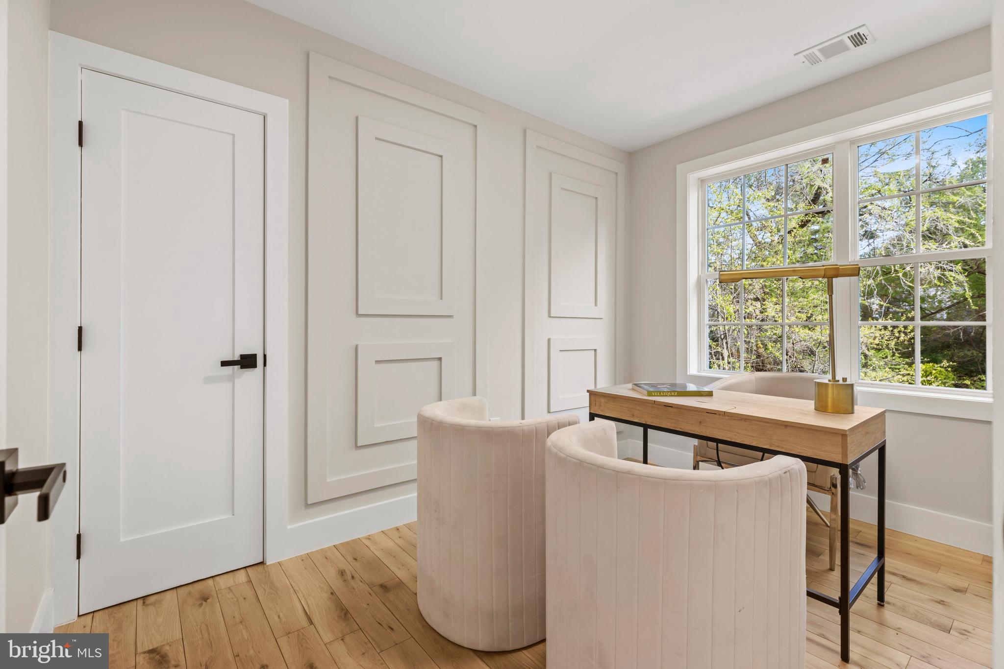 SILVER SPRING - Residential