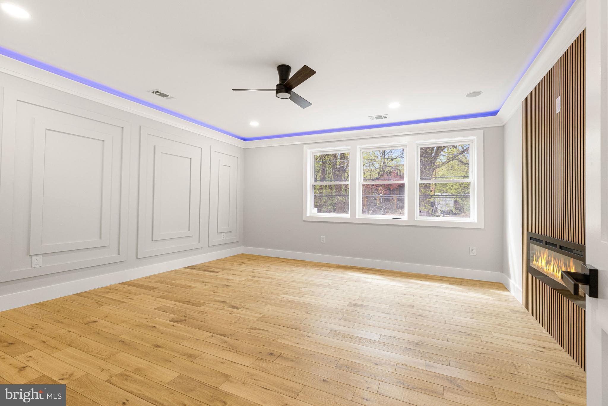 SILVER SPRING - Residential