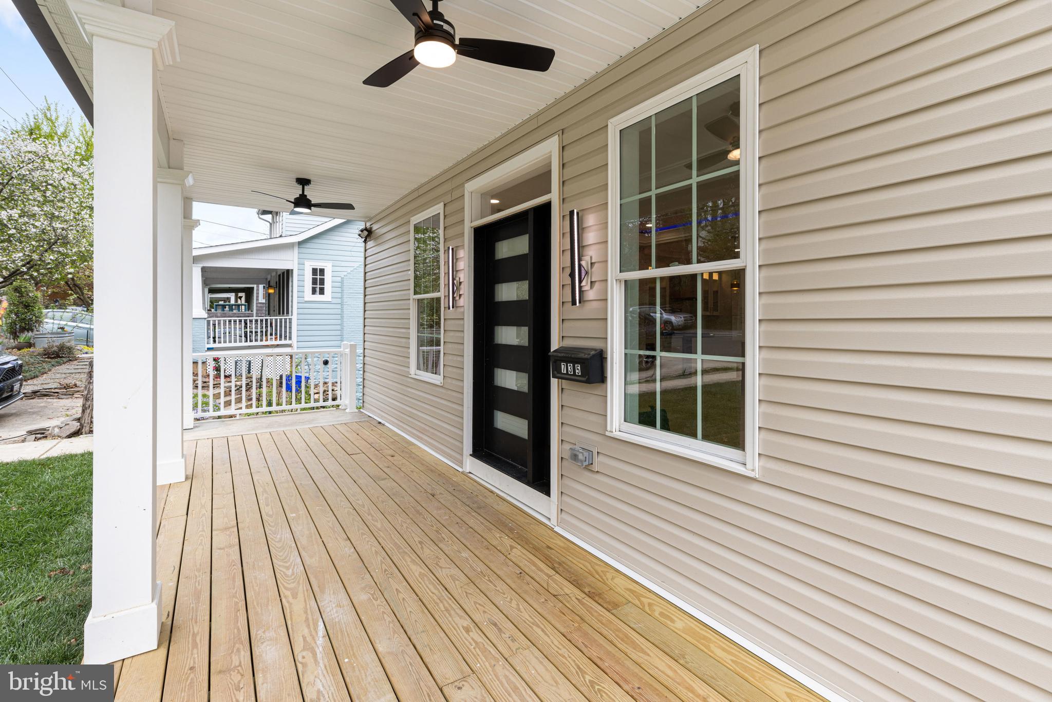 SILVER SPRING - Residential