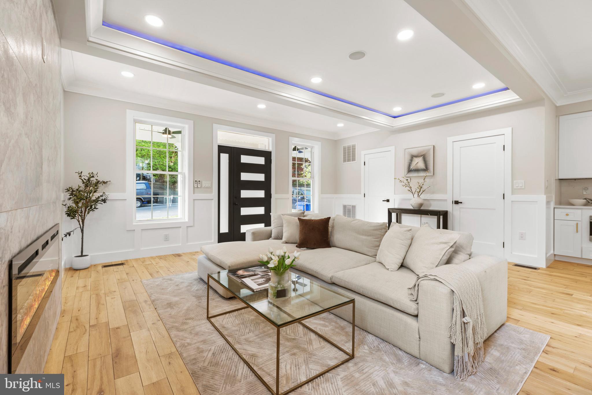 SILVER SPRING - Residential