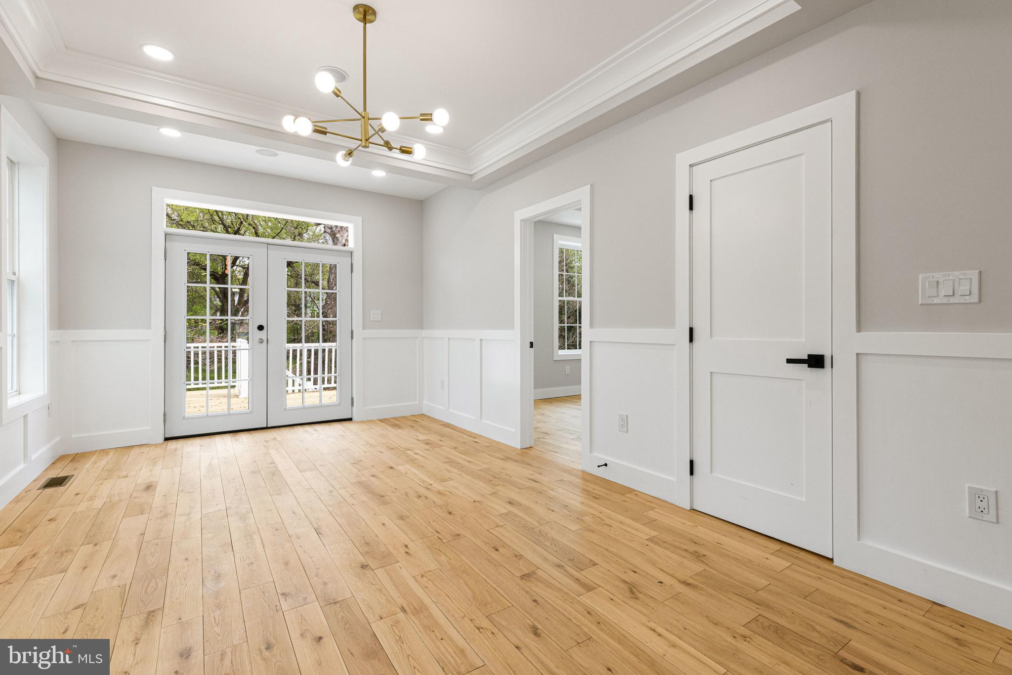 SILVER SPRING - Residential