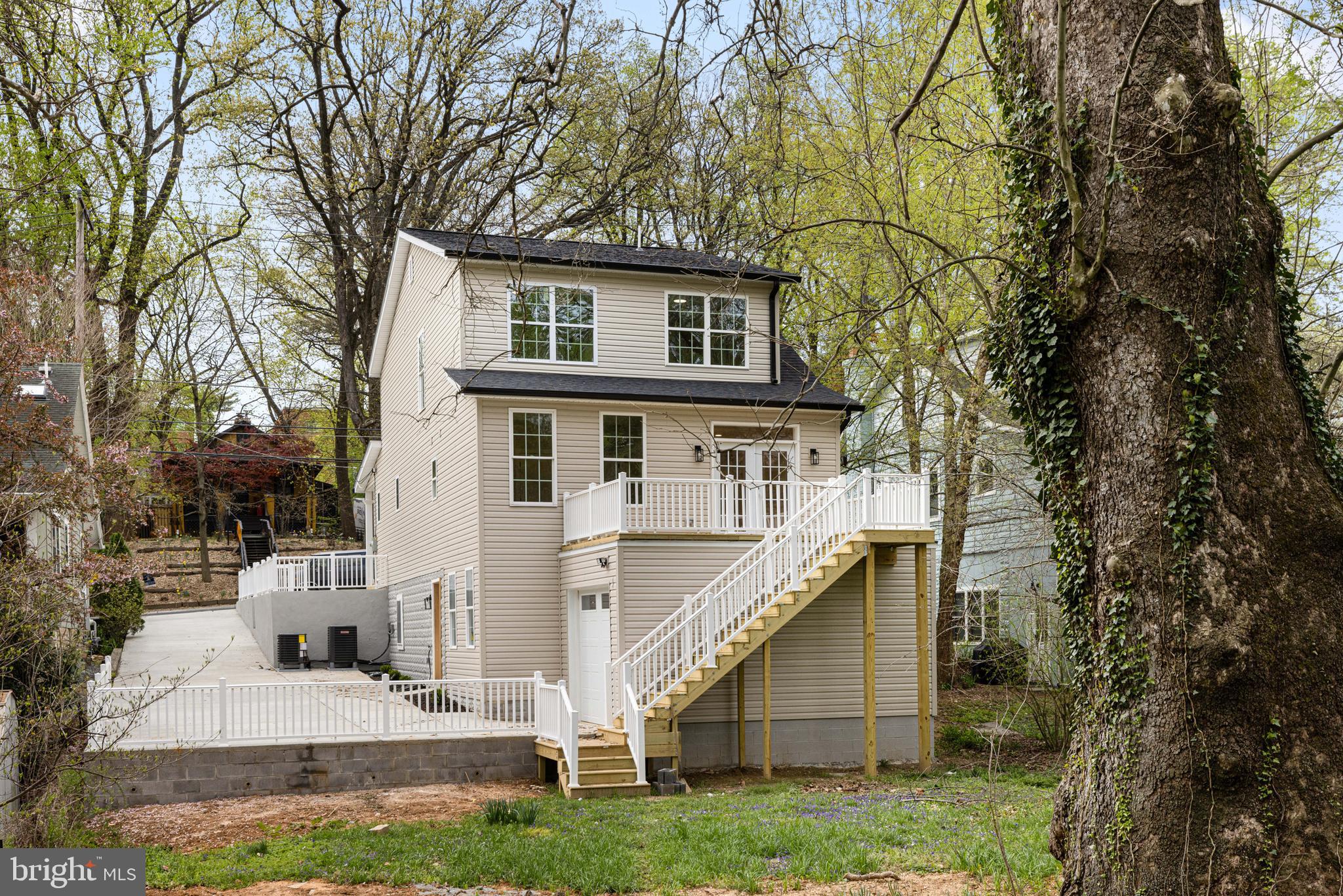SILVER SPRING - Residential