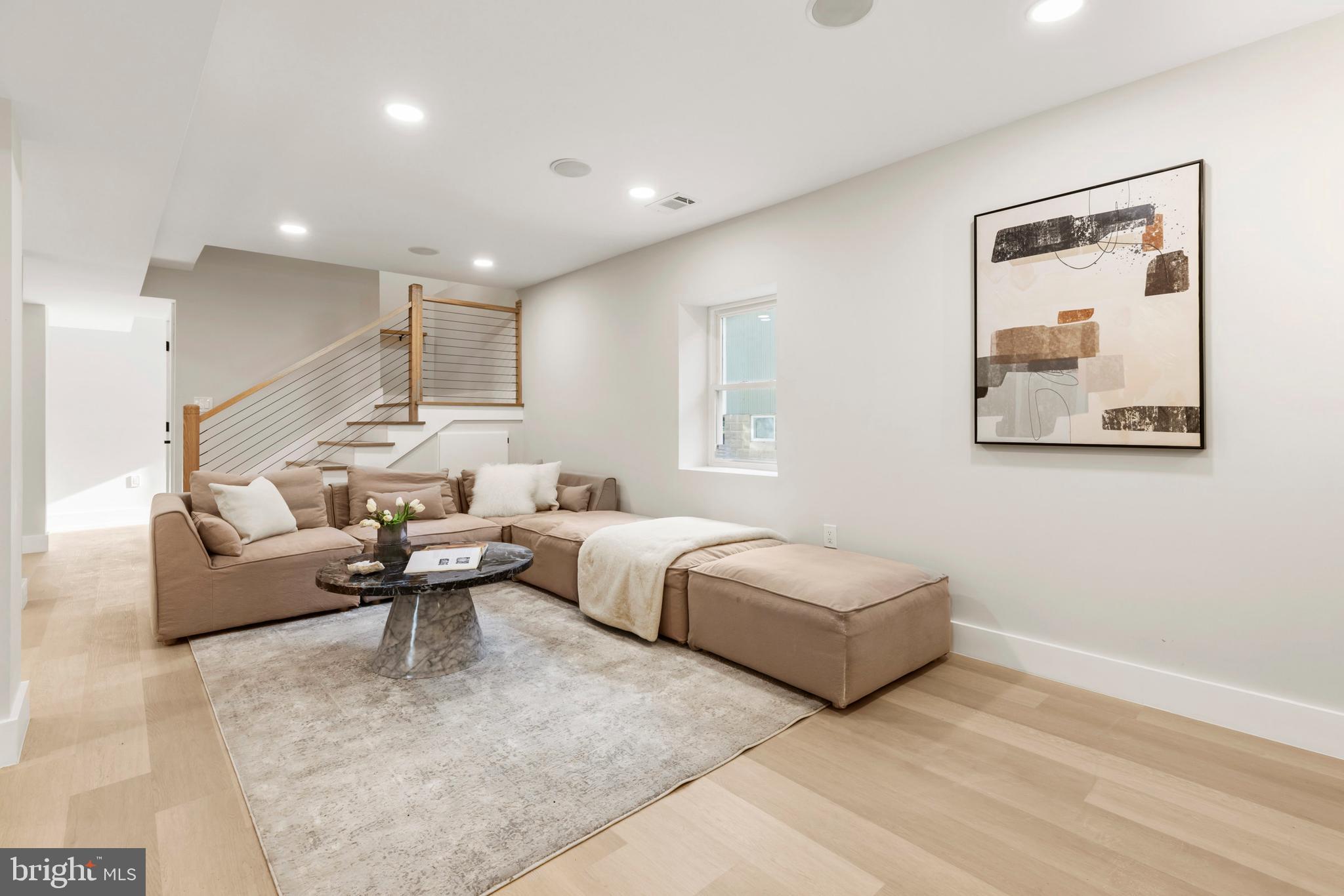 SILVER SPRING - Residential