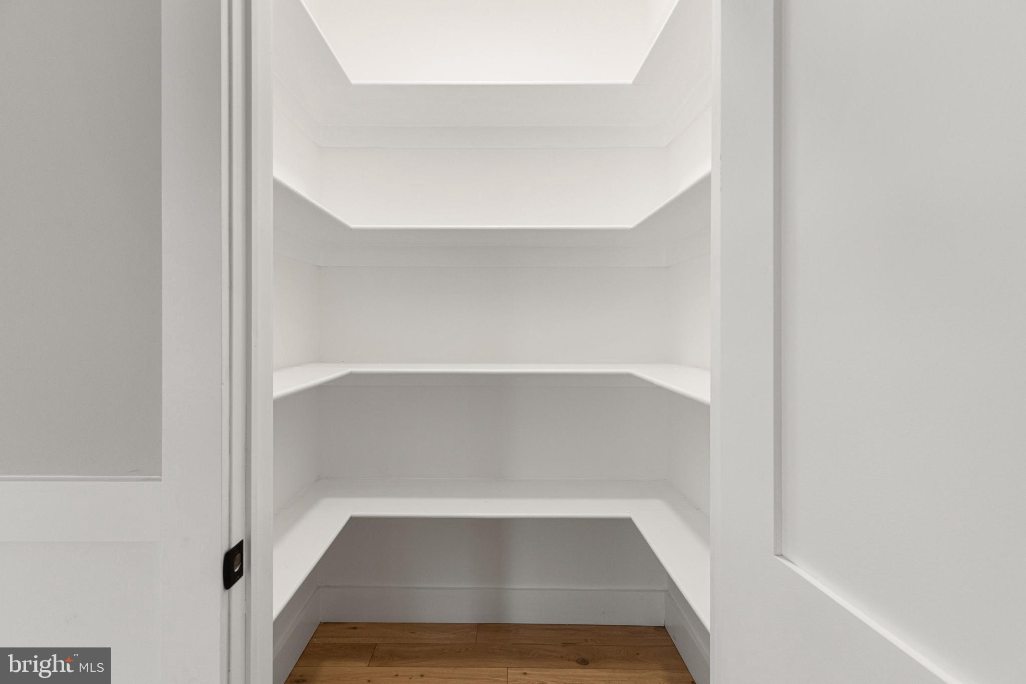 SILVER SPRING - Residential