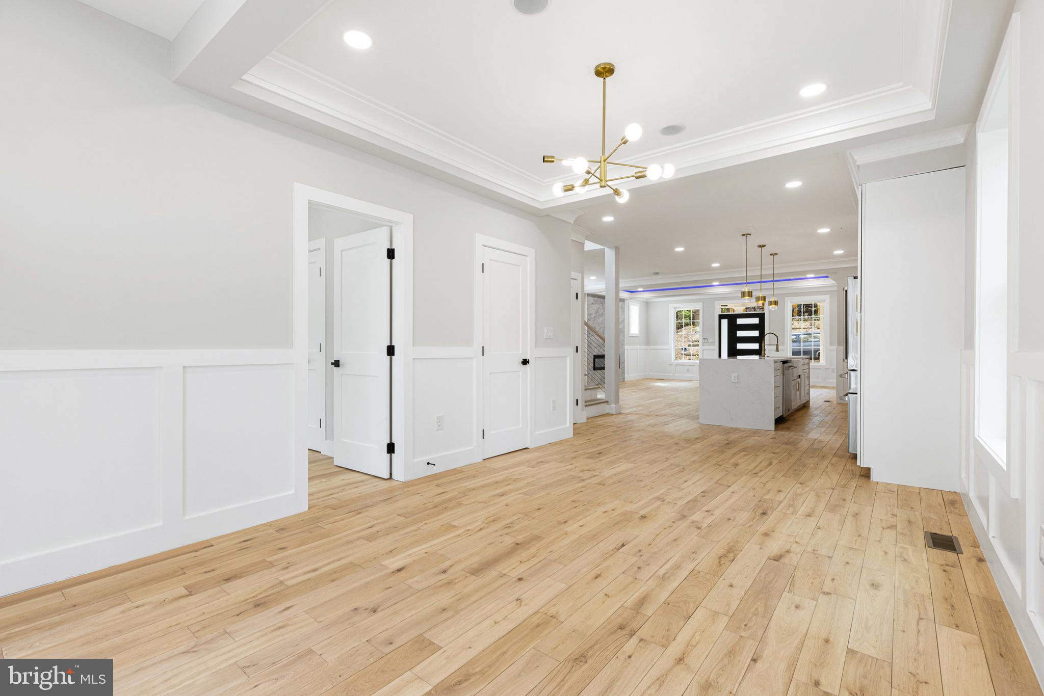 SILVER SPRING - Residential