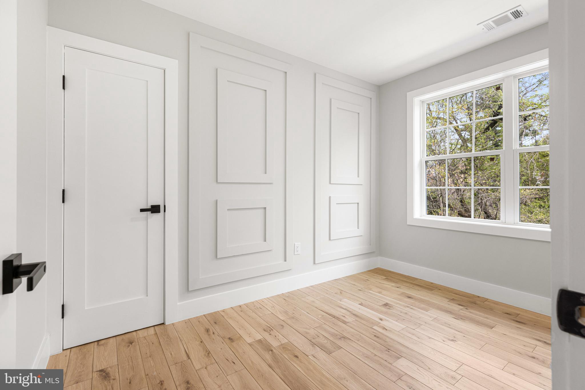 SILVER SPRING - Residential