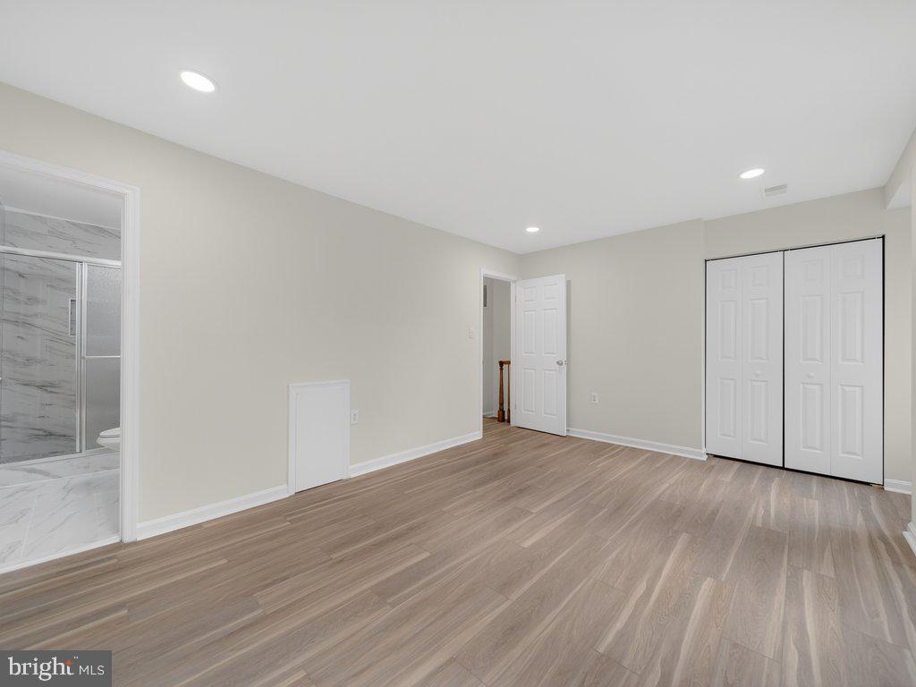 COLONY PARK - Residential