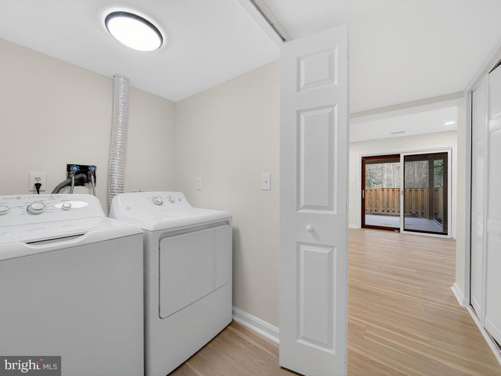 COLONY PARK - Residential