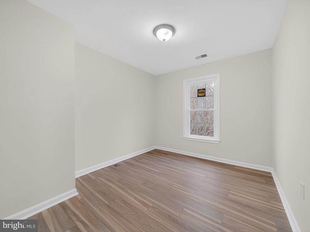 COLONY PARK - Residential