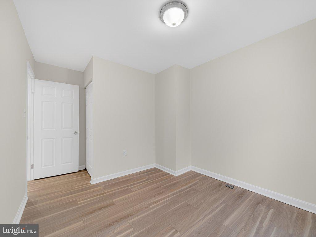 COLONY PARK - Residential