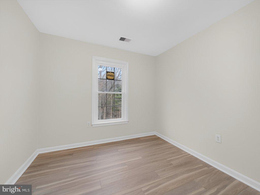 COLONY PARK - Residential