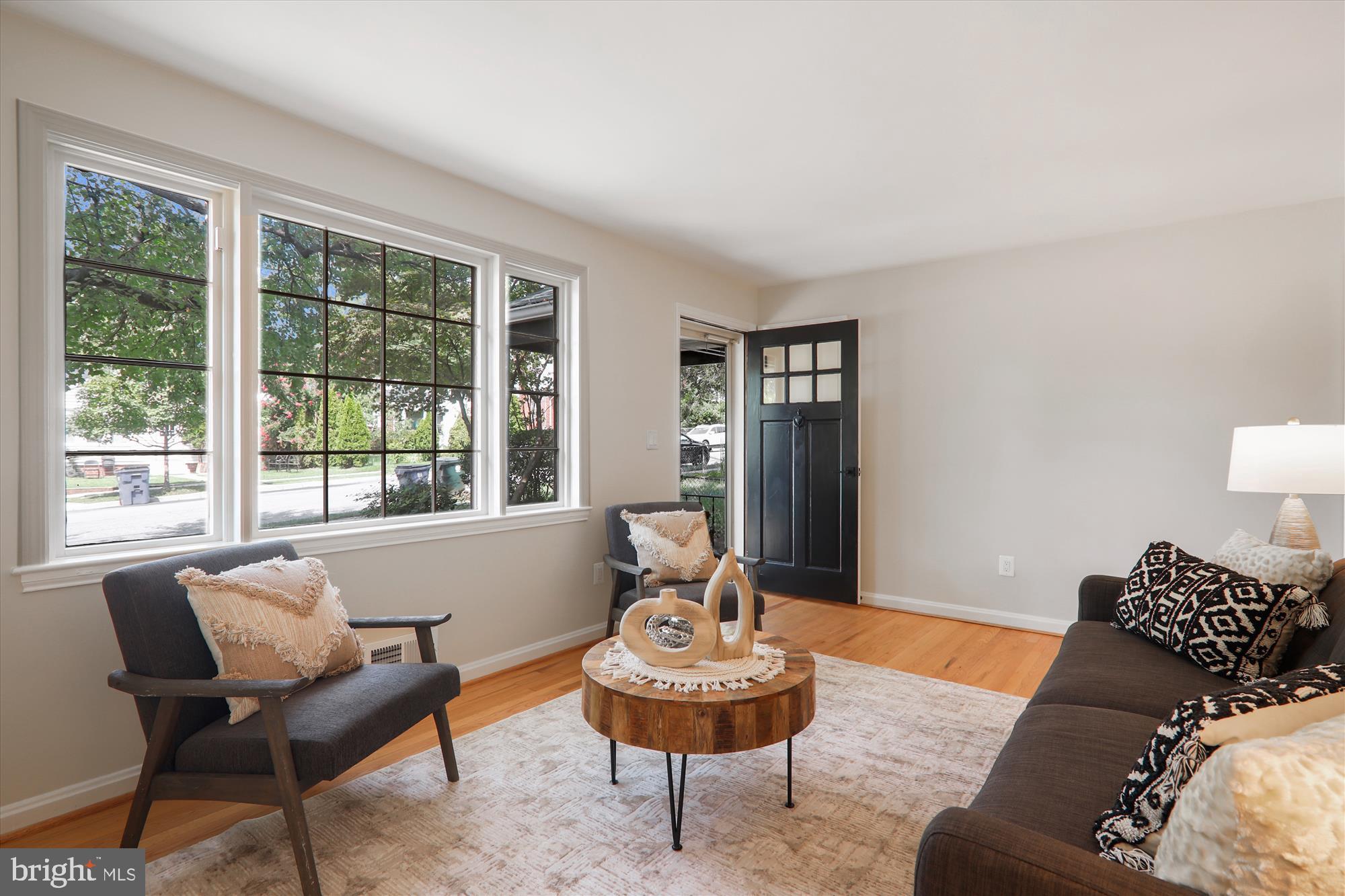 HOLLYWOOD - Residential