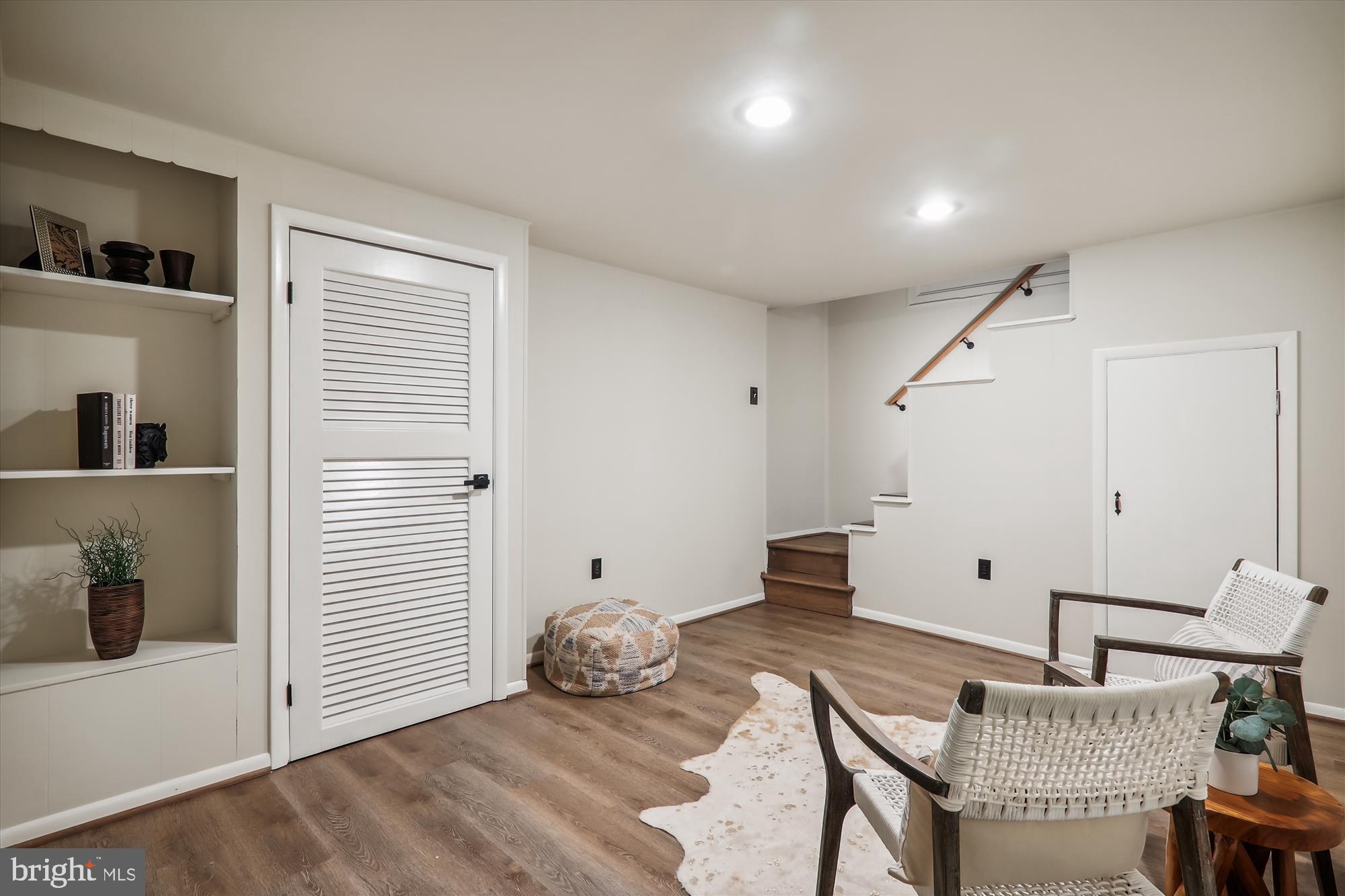 HOLLYWOOD - Residential