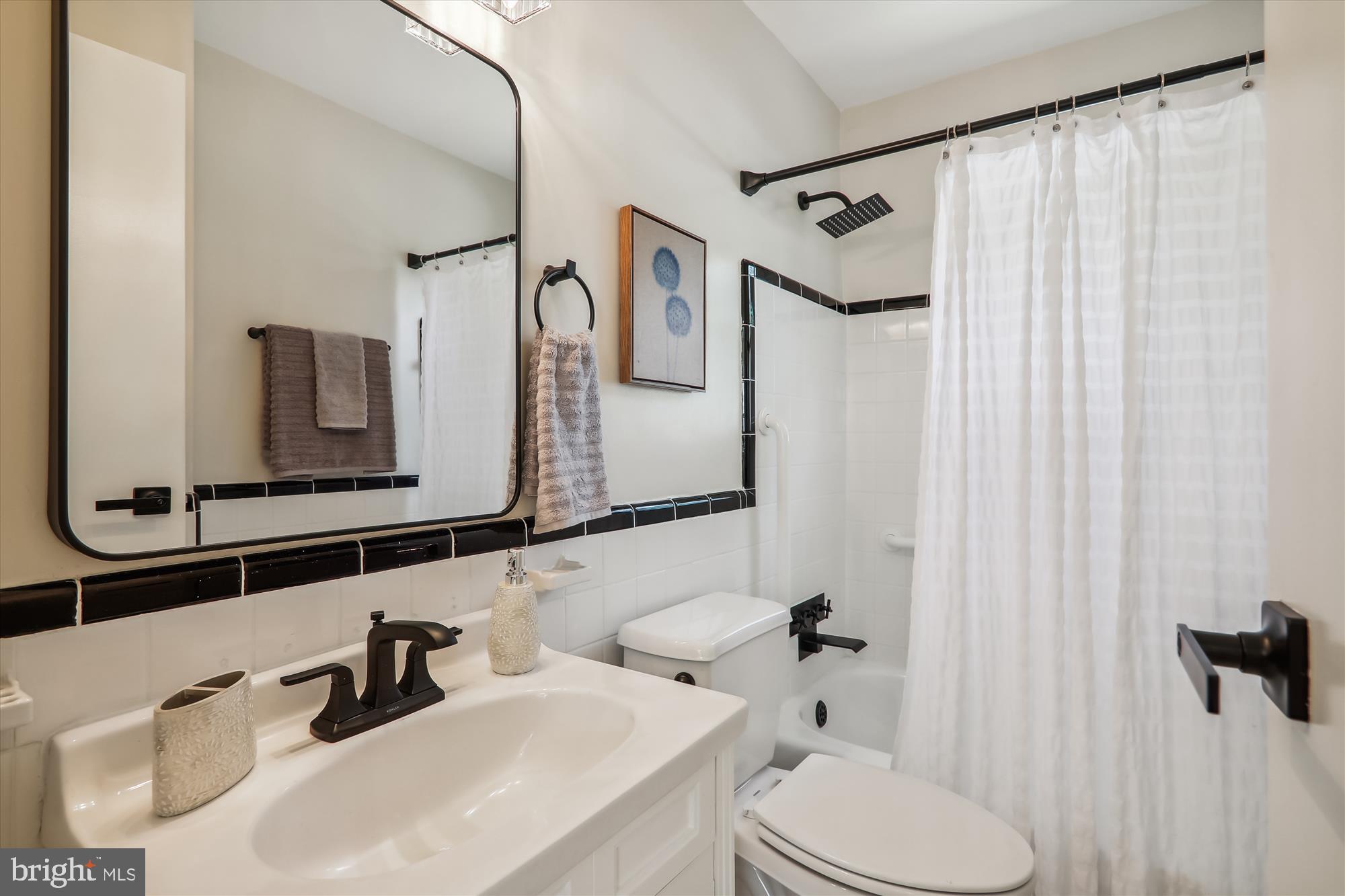 HOLLYWOOD - Residential