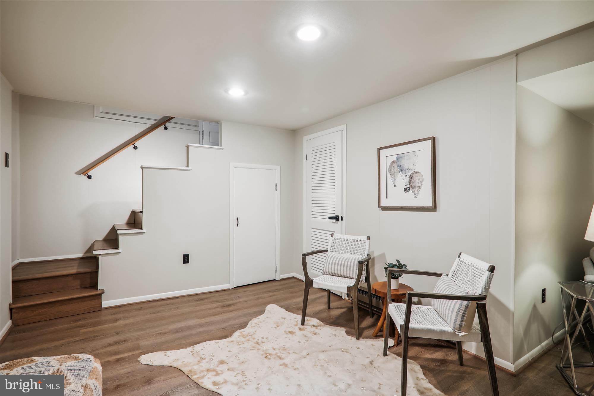 HOLLYWOOD - Residential