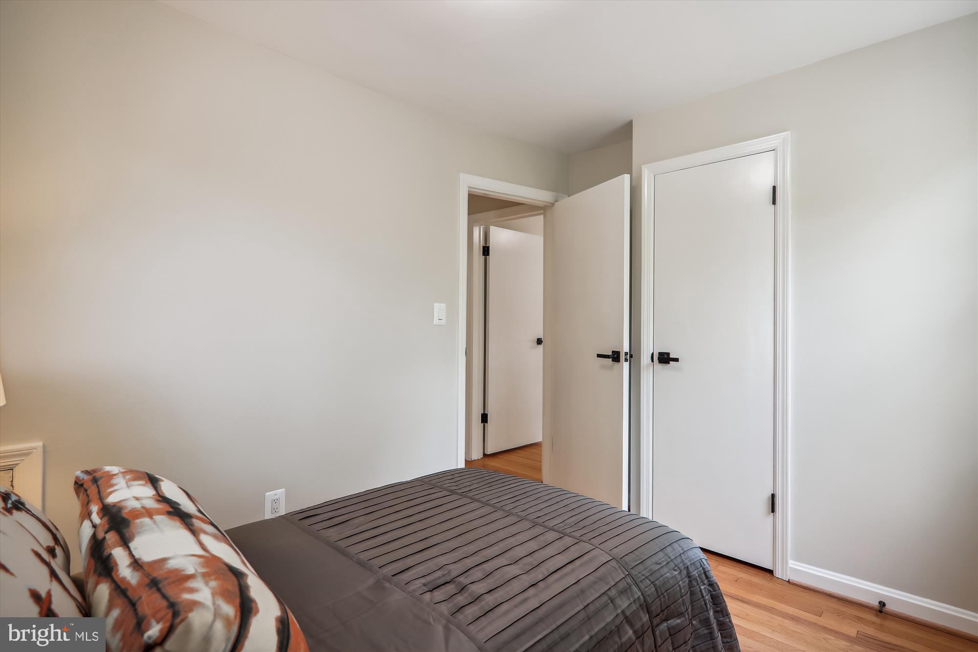 HOLLYWOOD - Residential