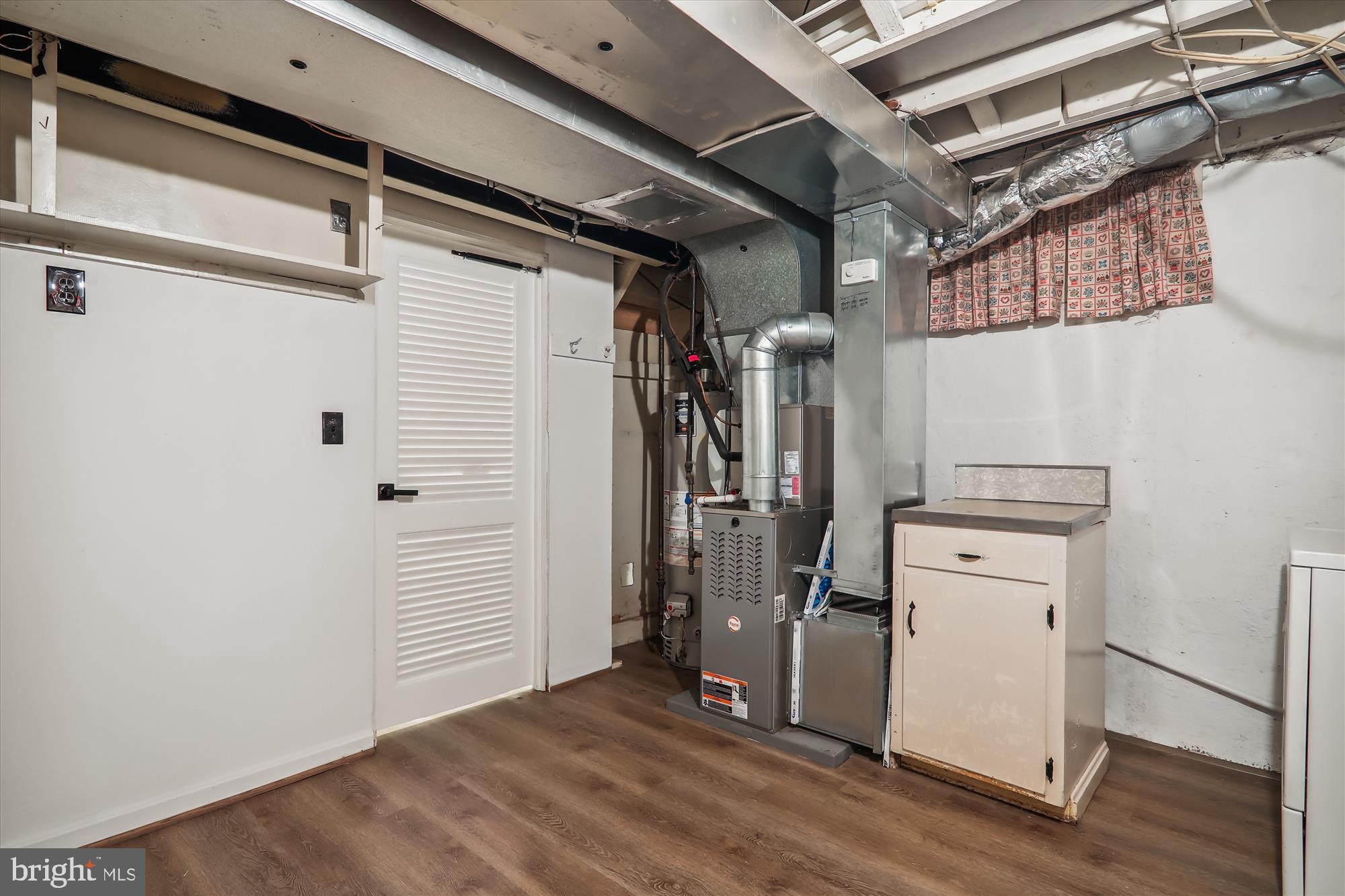 HOLLYWOOD - Residential