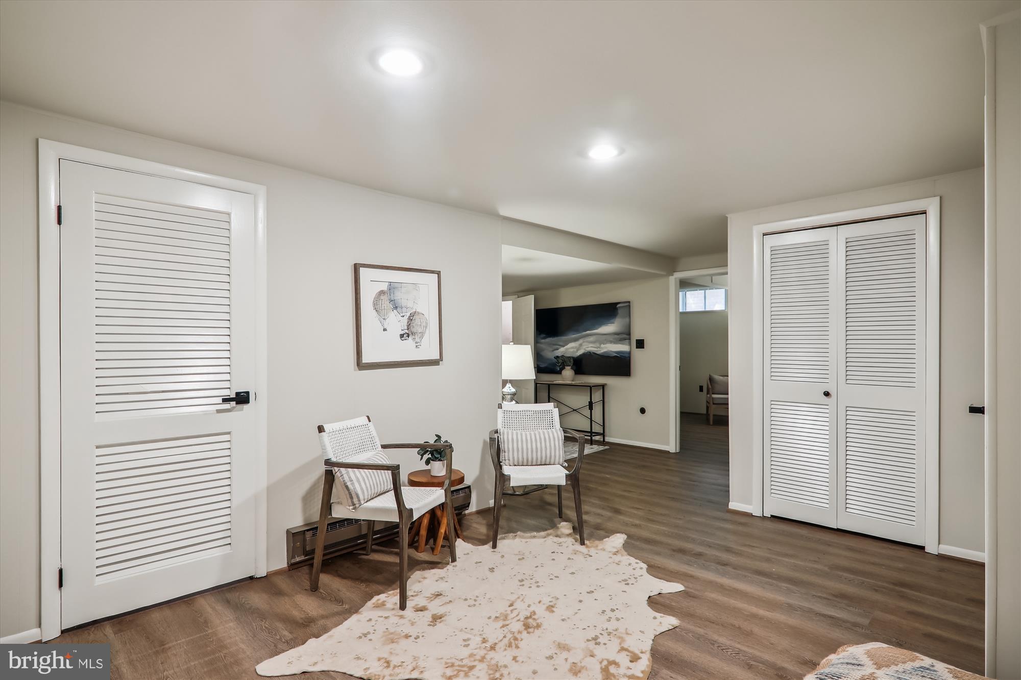 HOLLYWOOD - Residential