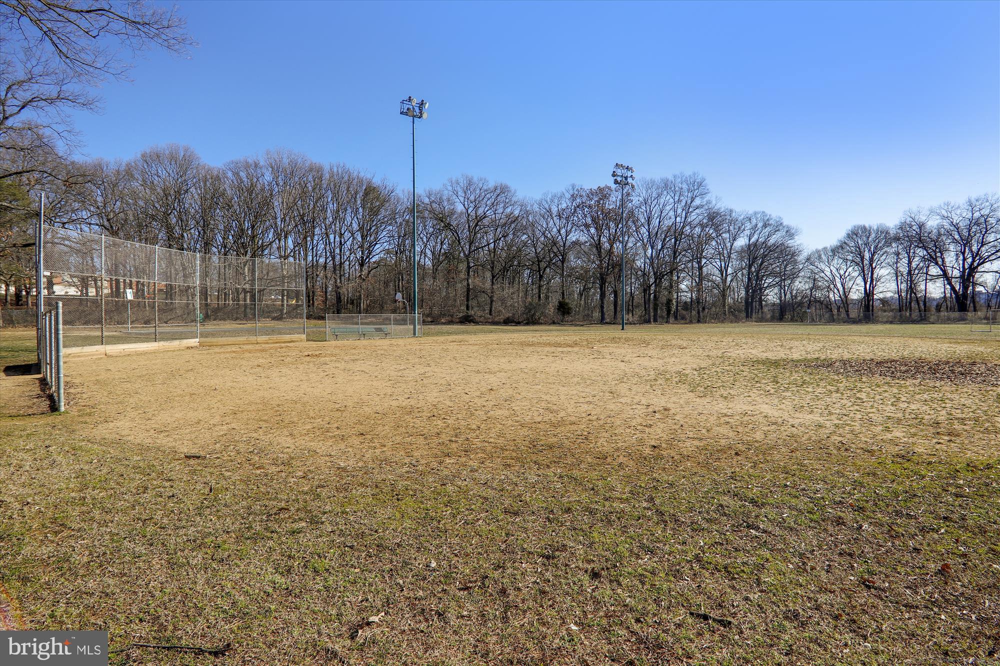 HOLLYWOOD - Residential