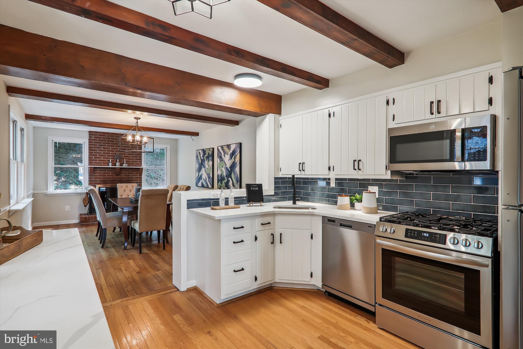 HOLLYWOOD - Residential