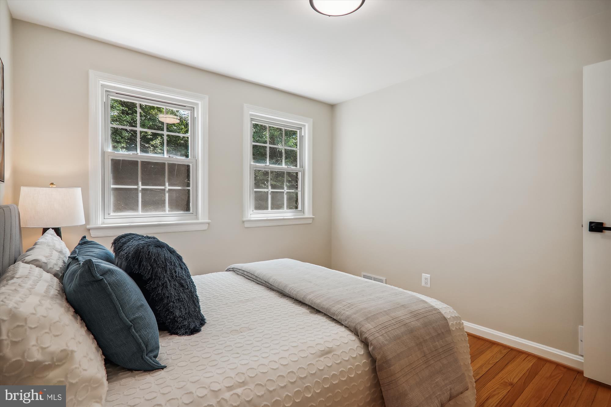 HOLLYWOOD - Residential