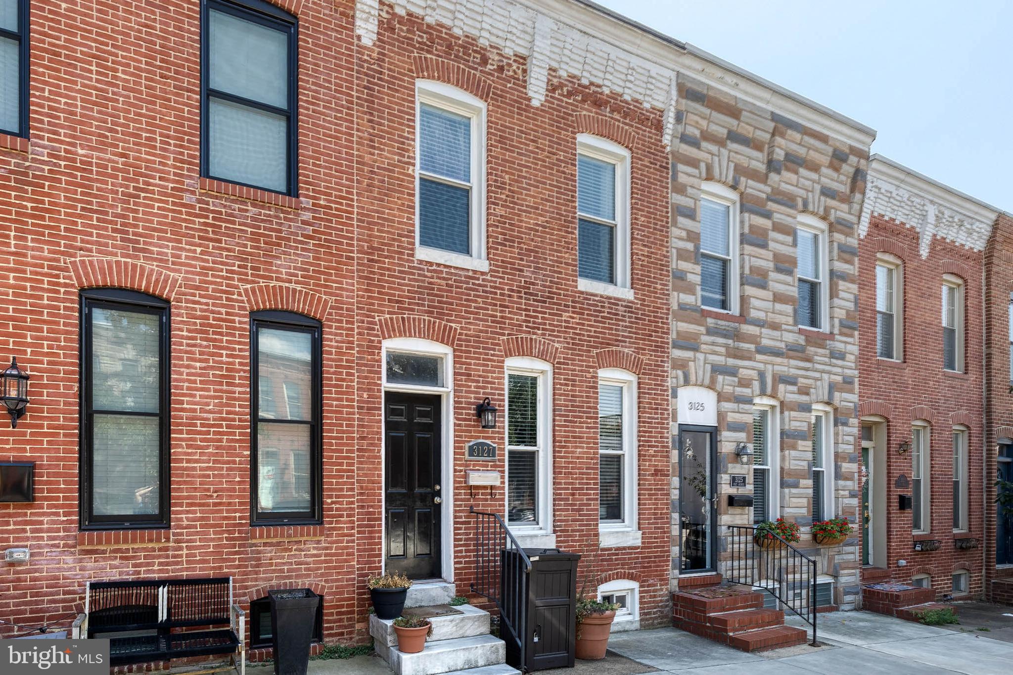 3127 FAIT AVENUE