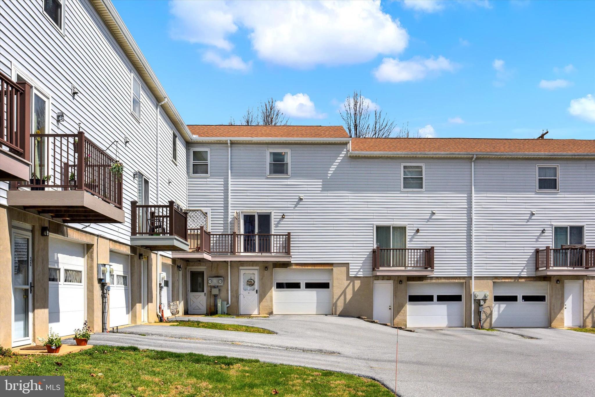 CHESTNUT RIDGE - Residential