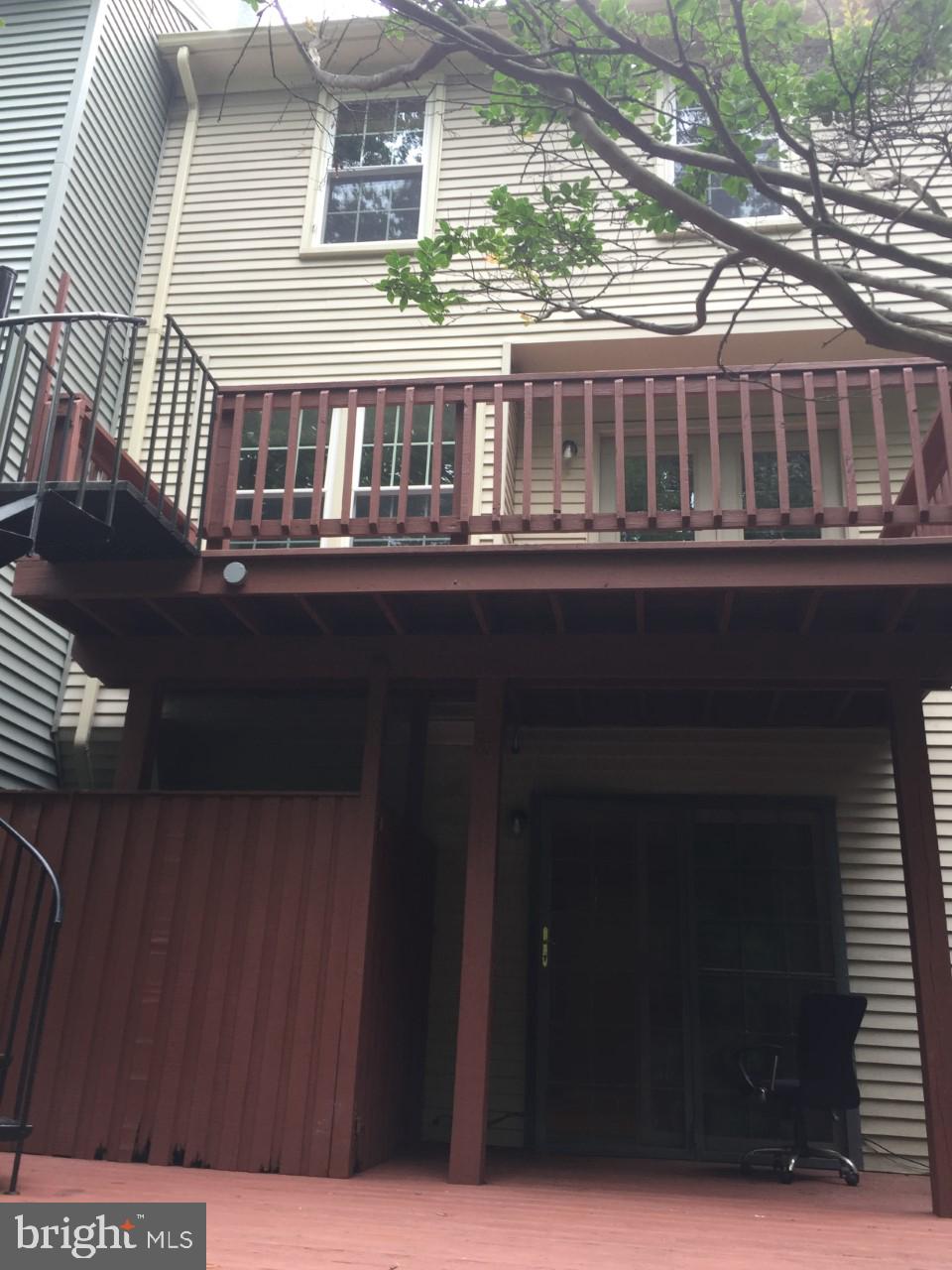 ARCOLA - Residential Lease