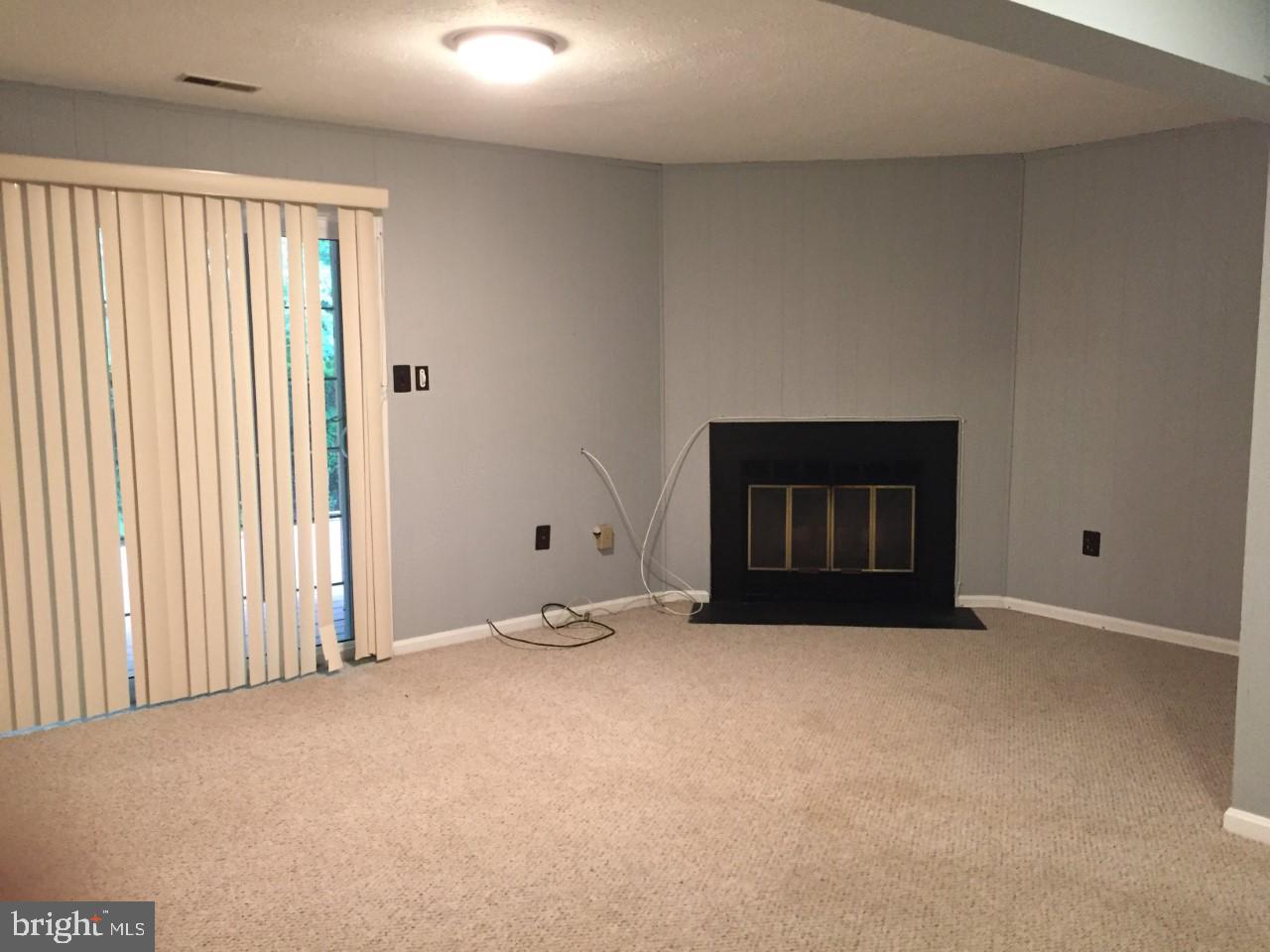 ARCOLA - Residential Lease