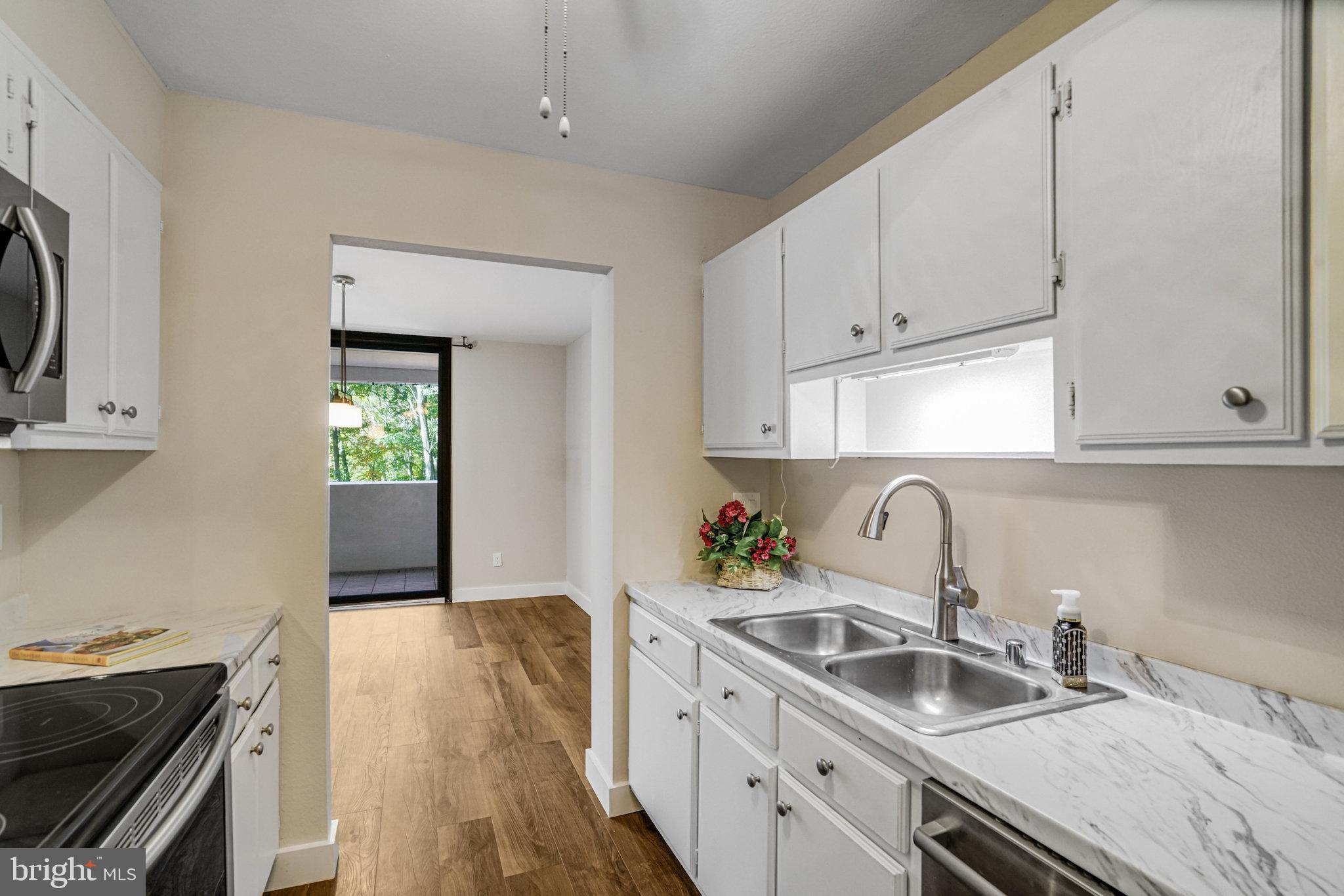 ALEXANDRIA KNOLLS - Residential