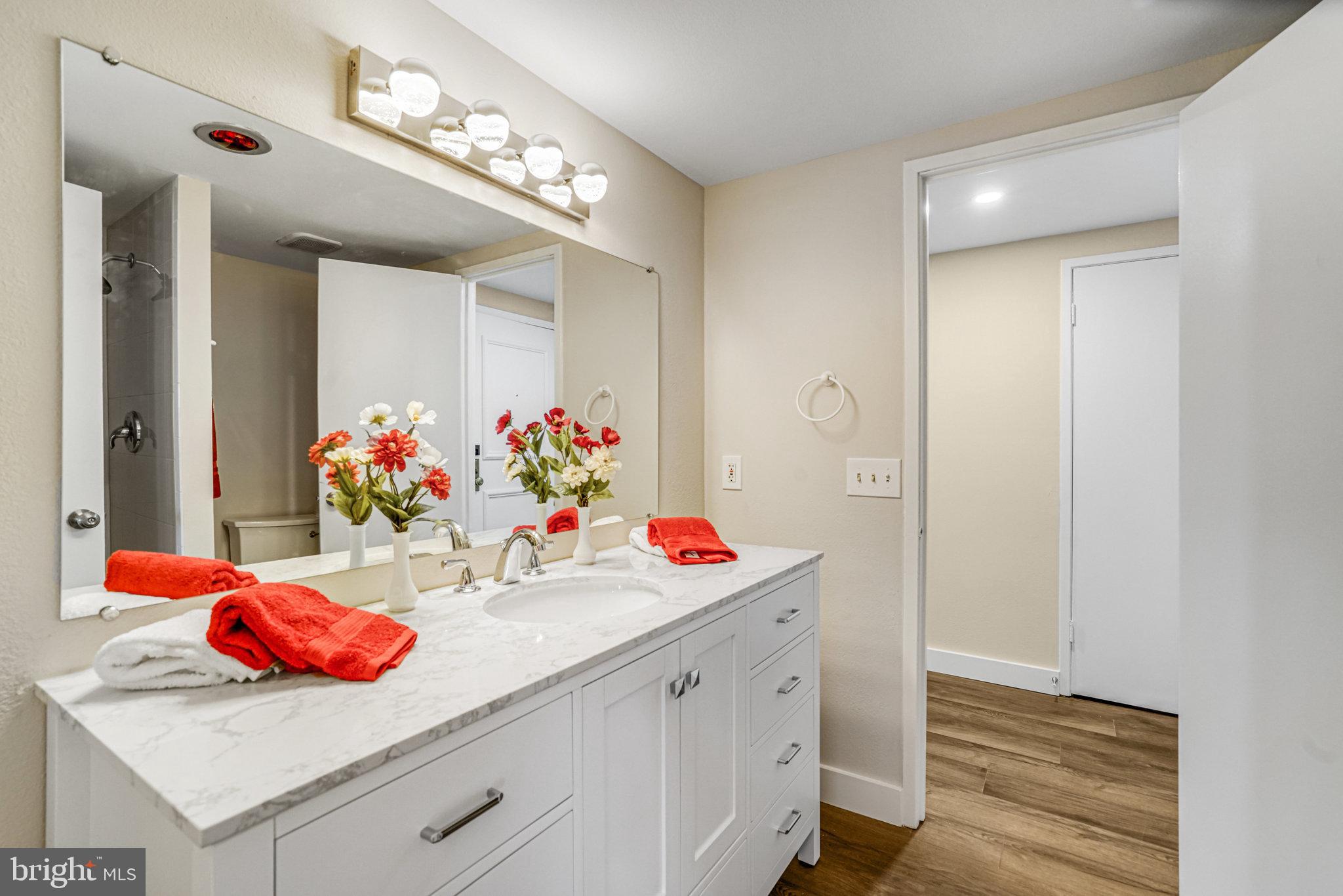 ALEXANDRIA KNOLLS - Residential