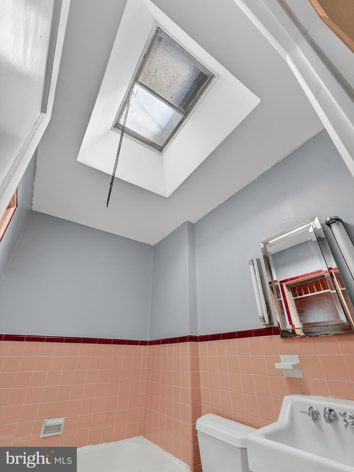 MAYFAIR - Residential