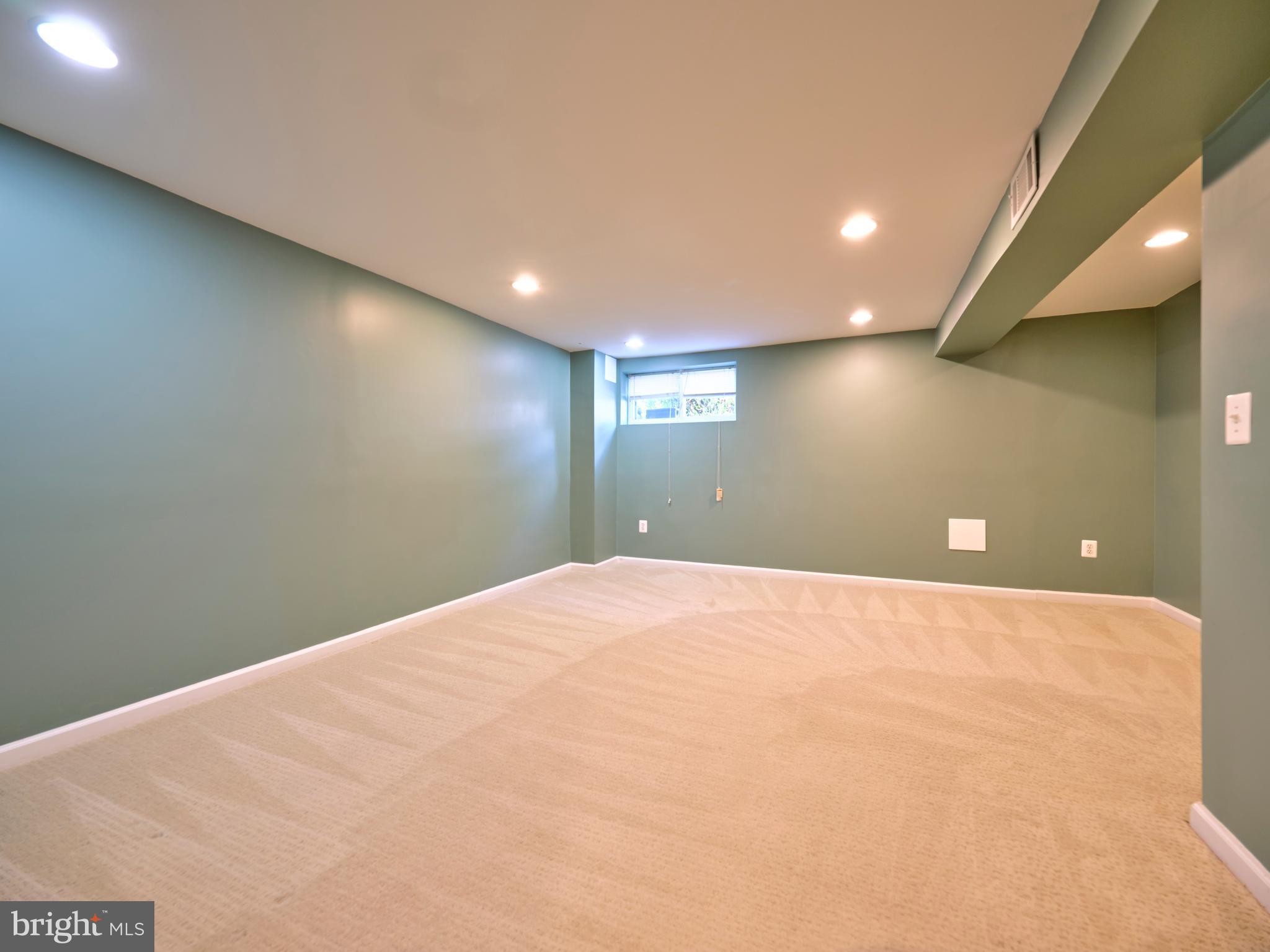 WESTOVER - Residential Lease