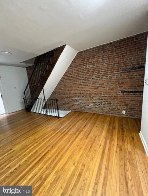 QUEEN VILLAGE - Residential Lease