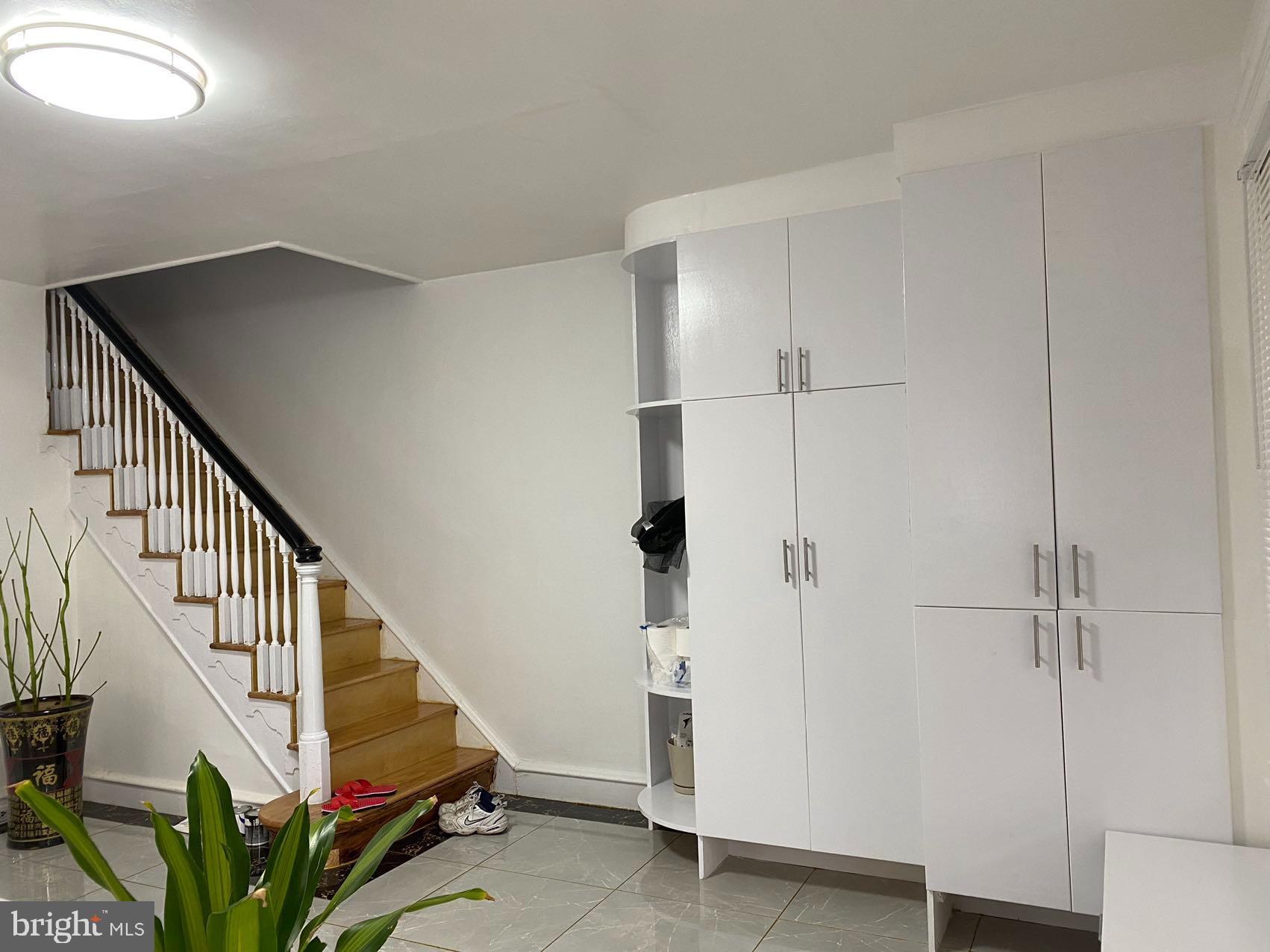 MAYFAIR - Residential