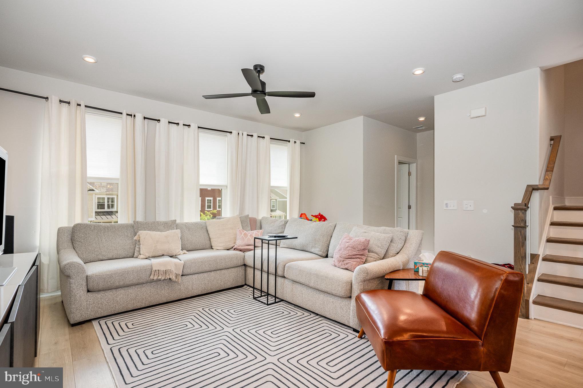 1486 MEADOWLARK GLEN ROAD