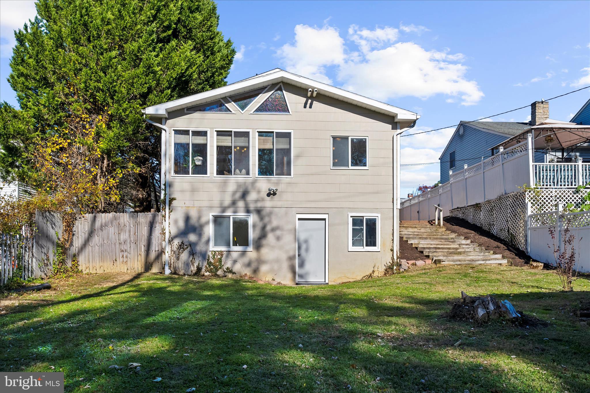 ARBUTUS - Residential