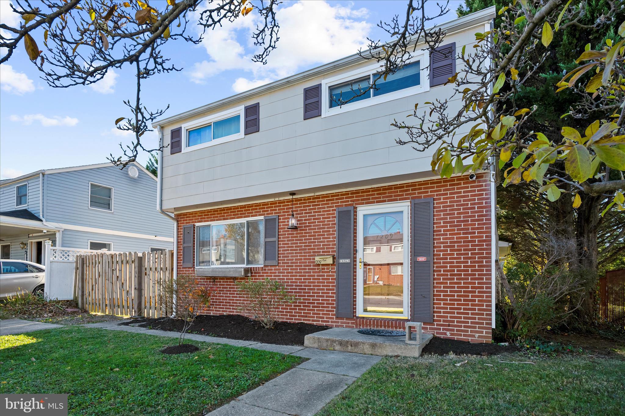 ARBUTUS - Residential