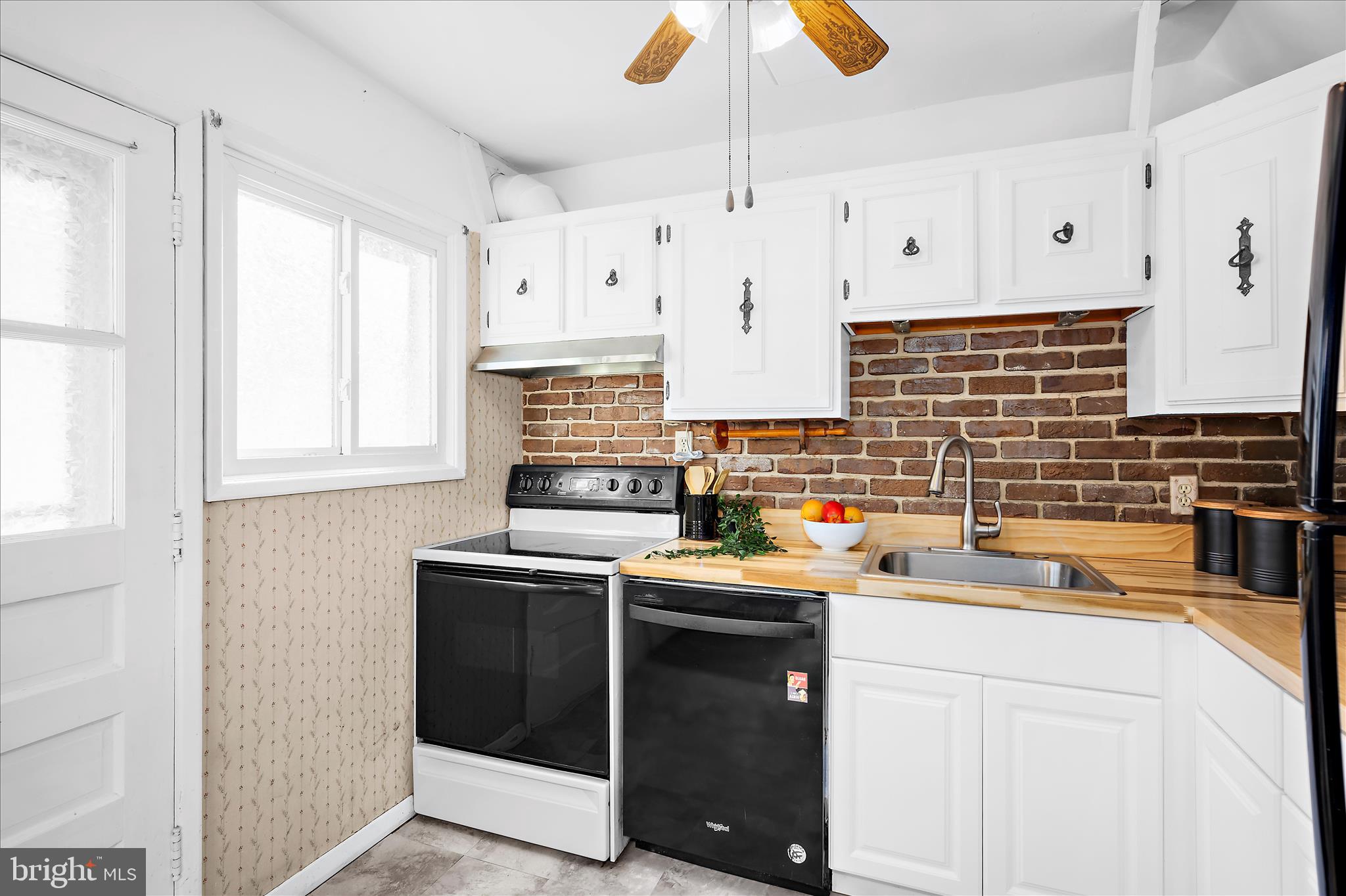 ARBUTUS - Residential