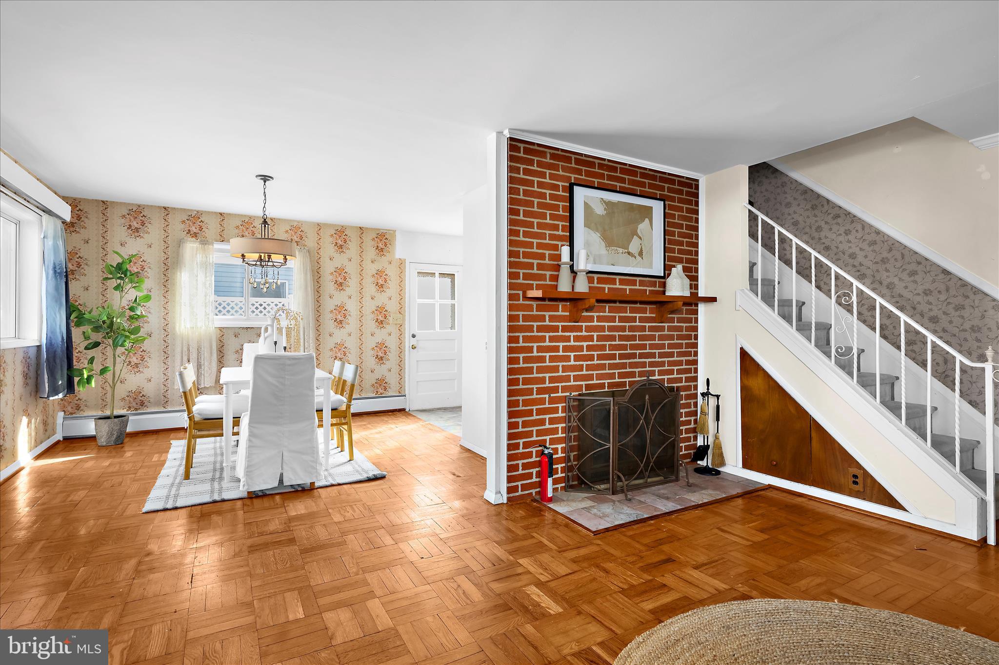 ARBUTUS - Residential