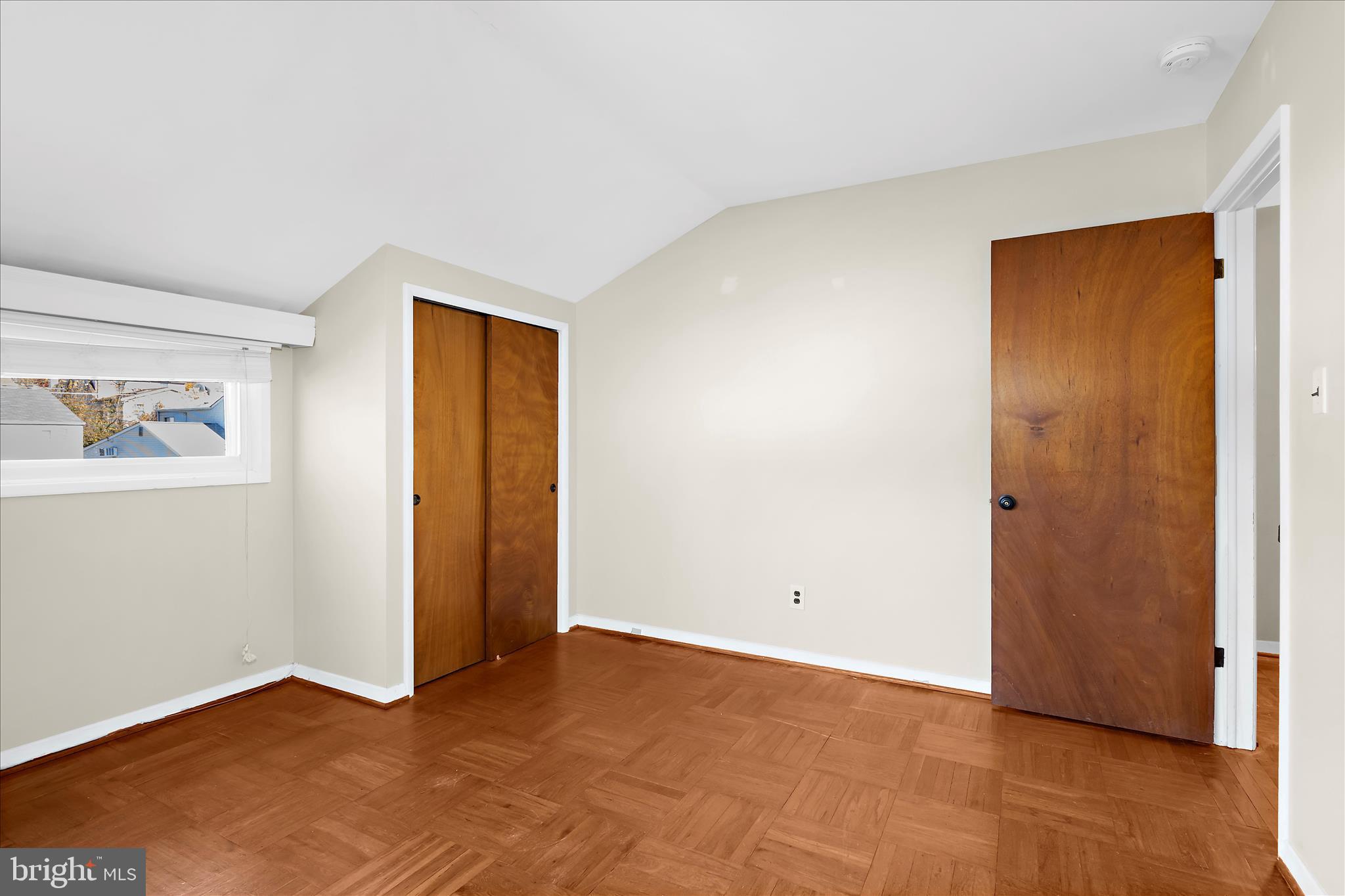 ARBUTUS - Residential